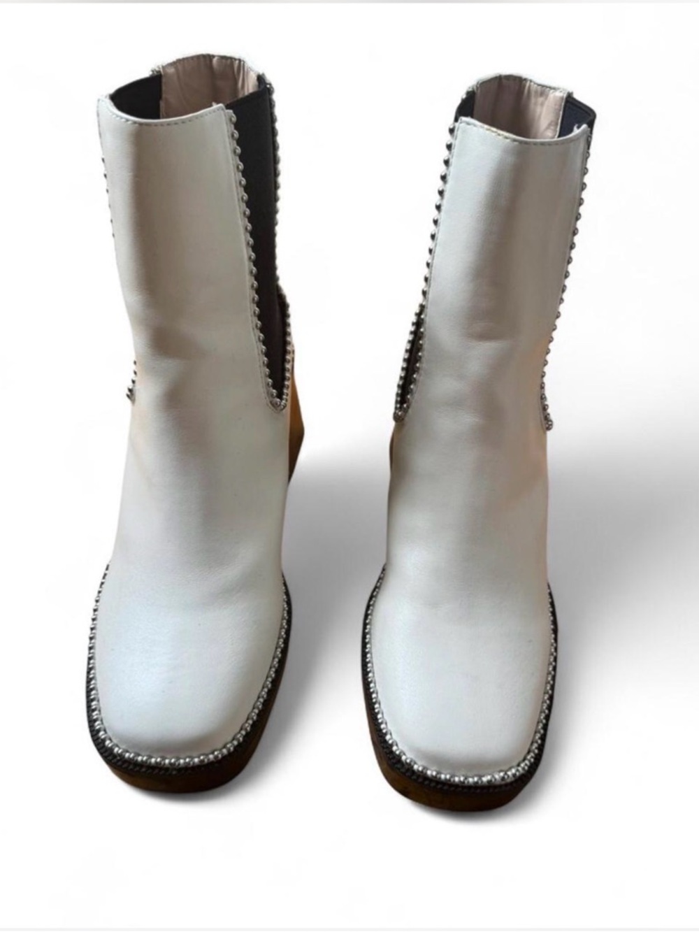 PrettyLittleThing Cream Chelsea Boots with Studded Trim - Picture 6 of 10